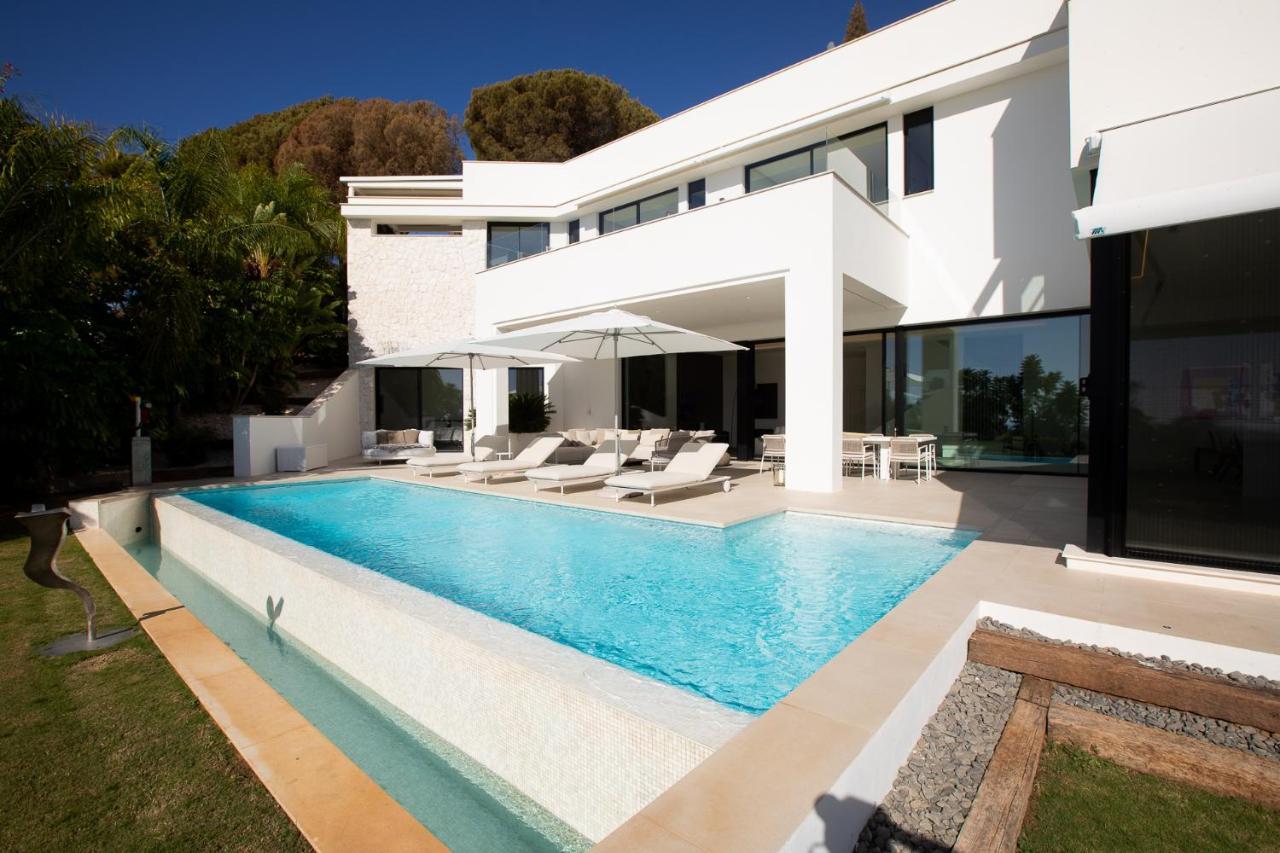 Royale, Moderna Con Piscina Y Vistas Al Mar Pousada *